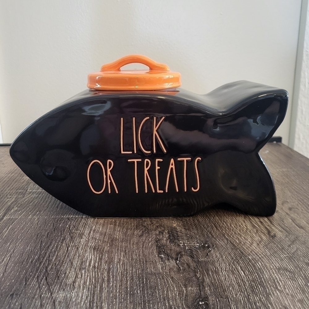 RAE Dunn Lick Or Treats Cat Treat Cannister Container Fish Shaped Fall Halloween